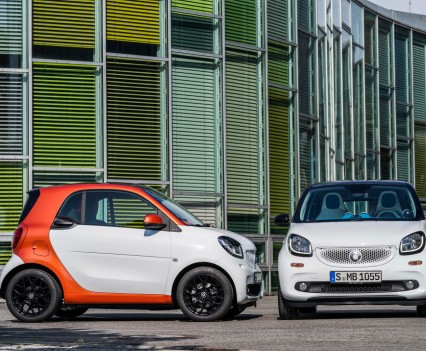 2015-Smart-ForTwo-ForFour-37
