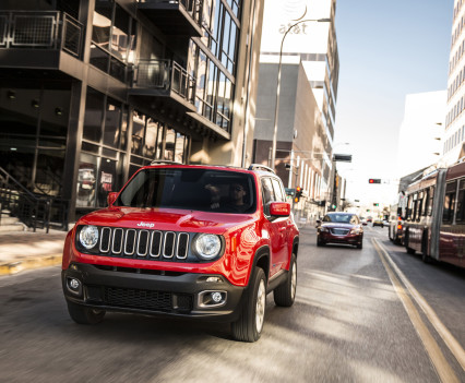 2015-Jeep-Renegade-23