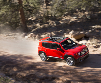 2015-Jeep-Renegade-26