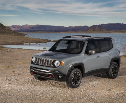 2015-Jeep-Renegade-46