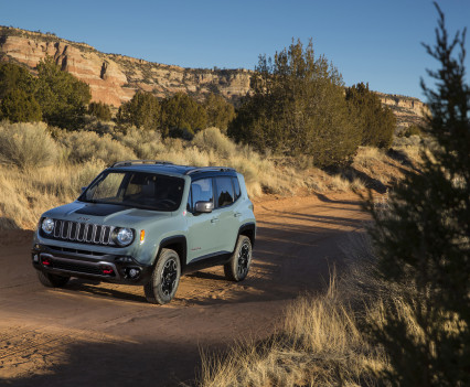 2015-Jeep-Renegade-51