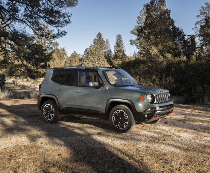 2015-Jeep-Renegade-56