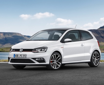 2015-VW-Polo-GT-Facelift-01