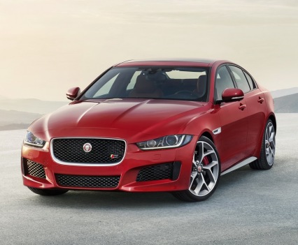 Jaguar-XE-2016MY-28