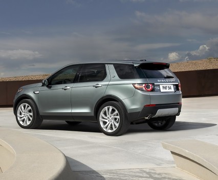 LR-Discovery-Sport-5