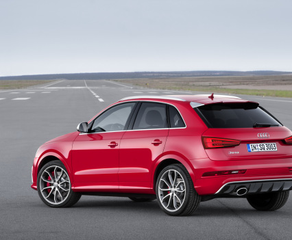 2015-Audi-RS-Q3-6