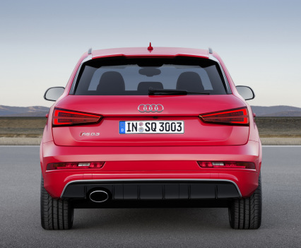 2015-Audi-RS-Q3-9