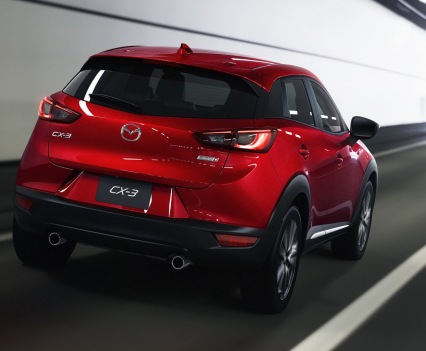 2016-Mazda-CX-3-15