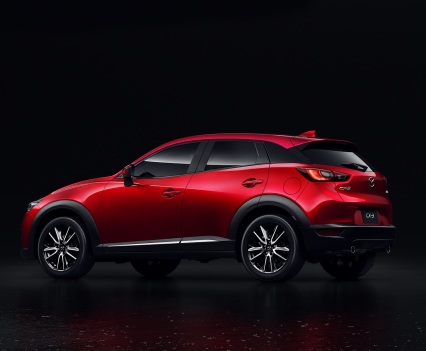 2016-Mazda-CX-3-17