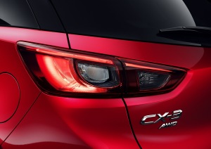 2016-Mazda-CX-3-26