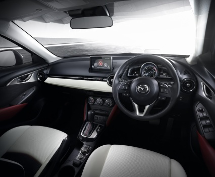 2016-Mazda-CX-3-28