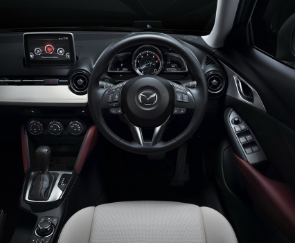 2016-Mazda-CX-3-35