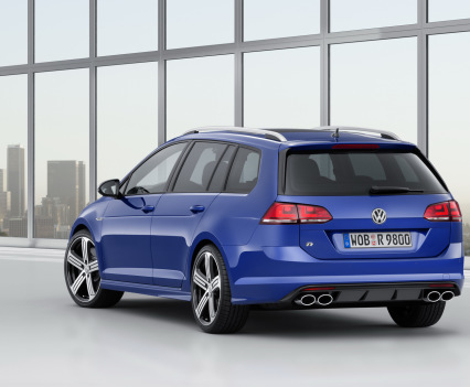 VW-Golf-R-Variant-4