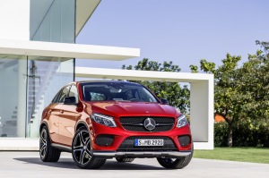 2016-Mercedes-Benz-GLE-Coupe-13