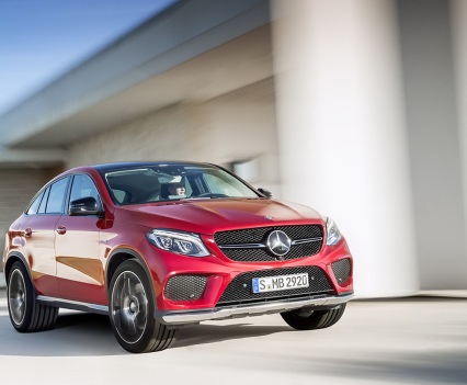 2016-Mercedes-Benz-GLE-Coupe-16