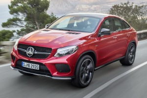 2016-Mercedes-Benz-GLE-Coupe-27