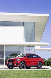 2016-Mercedes-Benz-GLE-Coupe-3
