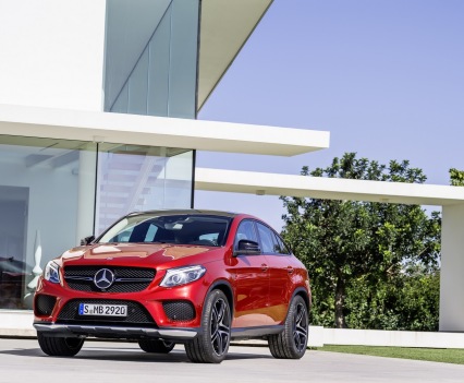 2016-Mercedes-Benz-GLE-Coupe-5