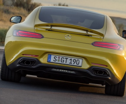 Mercedes-amg-gt-20