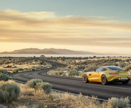 Mercedes-amg-gt-30