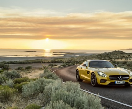 Mercedes-amg-gt-31