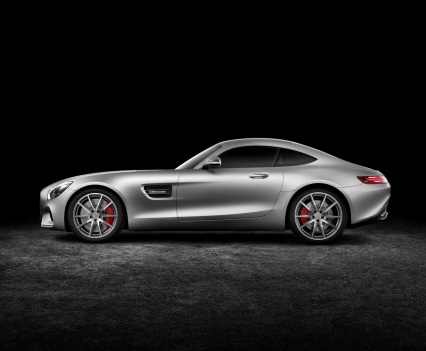 Mercedes-amg-gt-70