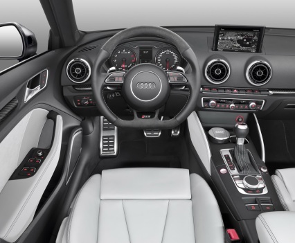 New-Audi-RS-3-Sportback-4