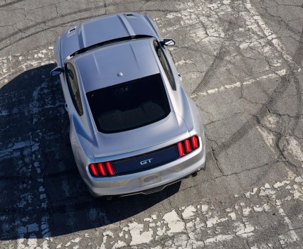 2016-Ford-mustang-2