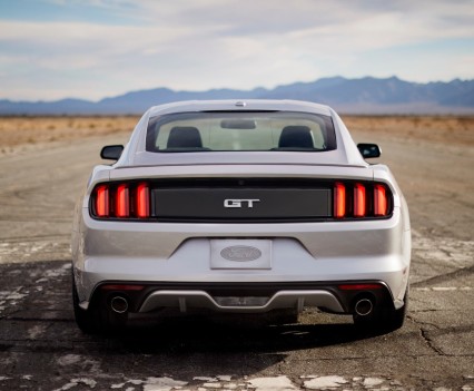 2016-Ford-mustang-3