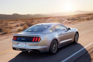 2016-Ford-mustang-8