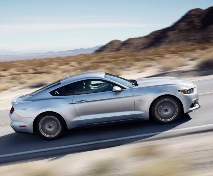 2016-Ford-mustang-9