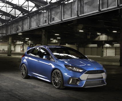 Ford-Focus-RS-2016-19