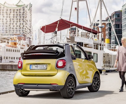 Smart-fortwo-cabrio-2016-nuova-21