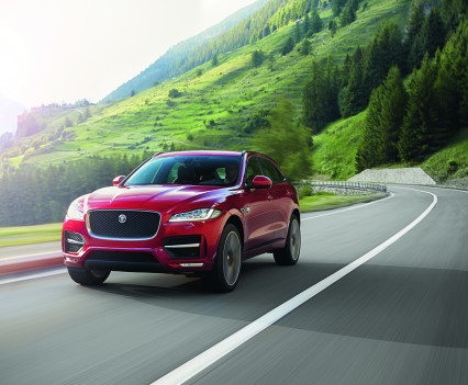 Jaguar-f-pace-13