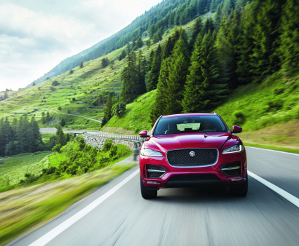 Jaguar-f-pace-16