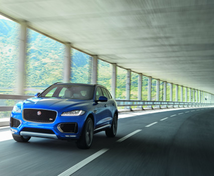 Jaguar-f-pace-56