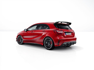 Mercedes-AMG A 45 4MATIC,jupiter rot, AMG Night-Paket, AMG Aerodynamik-Paket,jupiter red, AMG Night package, AMG Aerodynamics package