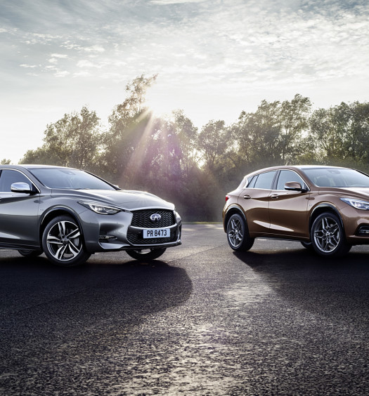 Nuova-Infiniti-Q30-2016-8