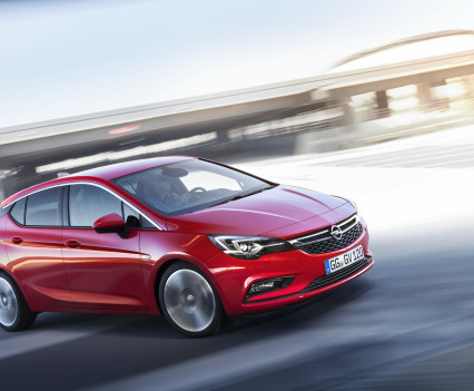 Nuova-Opel-Astra-2016-16