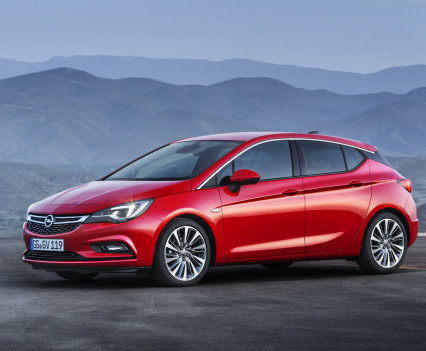 Nuova-Opel-Astra-2016-4