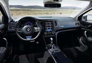 Nuova-Renault-Megane-2016-52