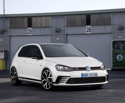 Volkswagen-golf-gti-performance-2016-18