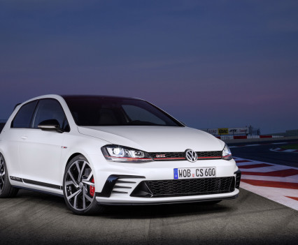 Volkswagen-golf-gti-performance-2016-8