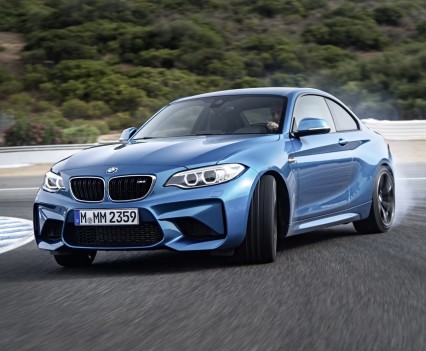 nuova-BMW-M2-2016-23