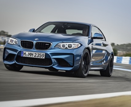 nuova-BMW-M2-2016-24