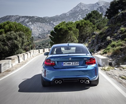 nuova-BMW-M2-2016-27