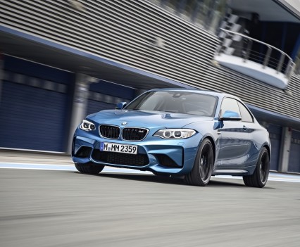 nuova-BMW-M2-2016-33