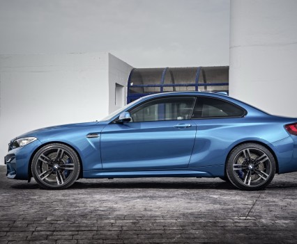 nuova-BMW-M2-2016-45