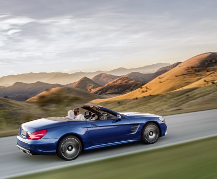 Mercedes-Benz SL 500. Brillantblau mit AMG Line