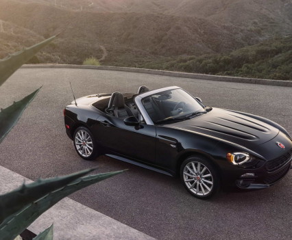 Nuova-Fiat-124-spider-2016-mazda-12